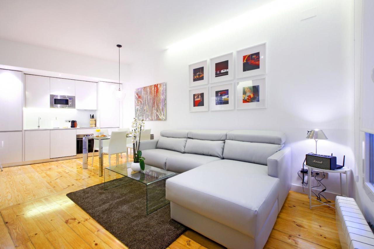 Plaza Mayor By Madflats Collection *